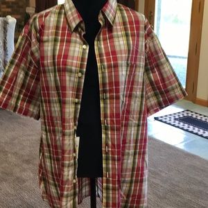 Van Heusen button down top classic fit NWT